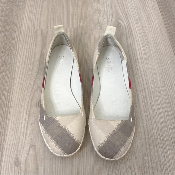 Burberry flat espadrille - Picture 9 of 11